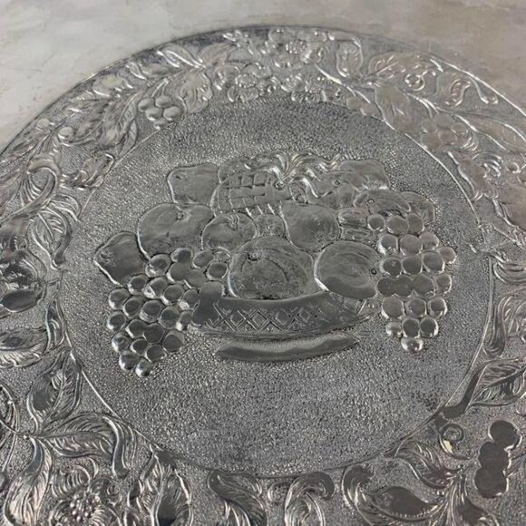 Vintage Cromwell Aluminum Serving Tray 14.5" Diameter Beautiful - Picture 6 of 8